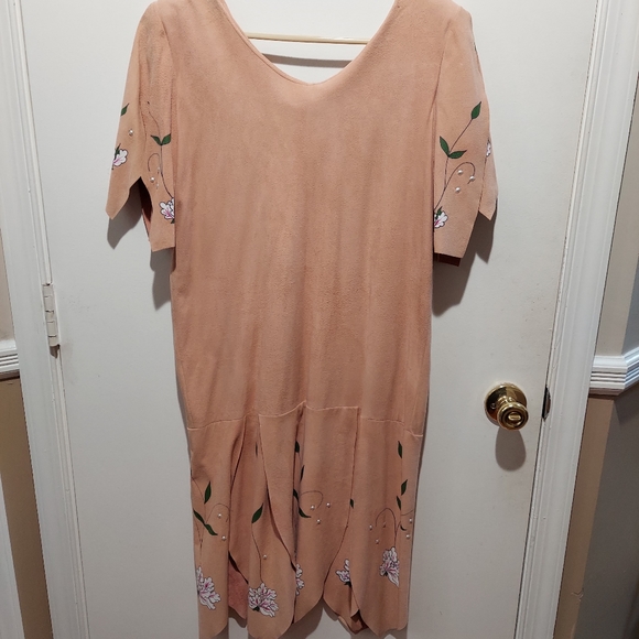 VINTAGE Mon Cheri Boutique dress with bib. Unique. Adorned with flowers & pearls - Picture 3 of 7